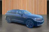 Volkswagen Touareg din 2023 cu 39.800 km - oferta VOL171022 - foto 4