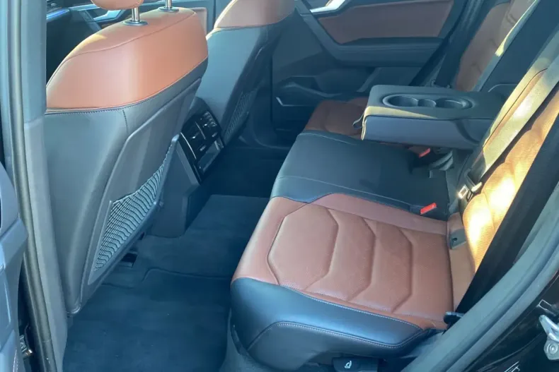 Volkswagen Touareg din 2023 cu 39.800 km - oferta VOL171022 - foto 6