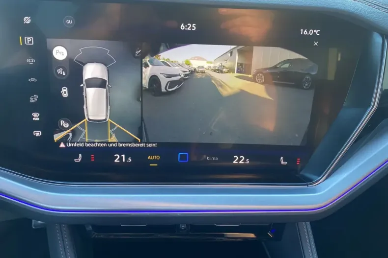 Volkswagen Touareg din 2023 cu 39.800 km - oferta VOL171022 - foto 7