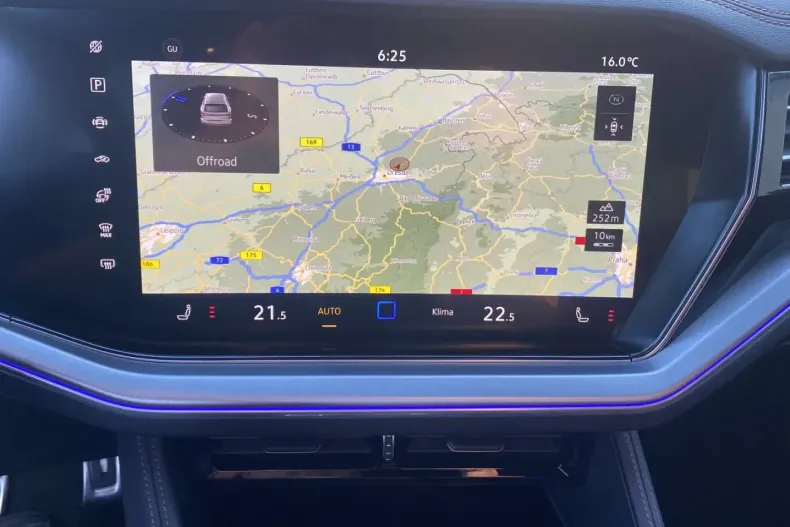 Volkswagen Touareg din 2023 cu 39.800 km - oferta VOL171022 - foto 8