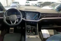 Volkswagen Touareg din 2023 cu 61.800 km - oferta VOL171023 - foto 3