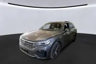 Volkswagen Touareg din 2023 cu 61.800 km - oferta VOL171023 - foto 4