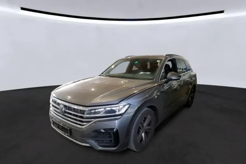 Volkswagen Touareg din 2023 cu 61.800 km - oferta VOL171023 - foto 4