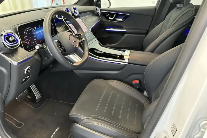 Mercedes-Benz GLC 300 din 2024 cu 33.904 km - oferta MER171034 - foto 8