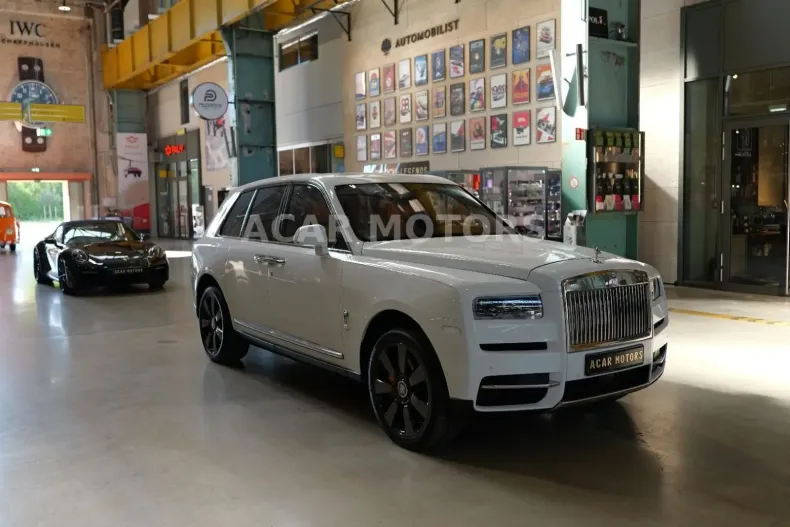 Rolls-Royce Cullinan din 2022 cu 38.000 km - oferta ROL171036 - foto 1