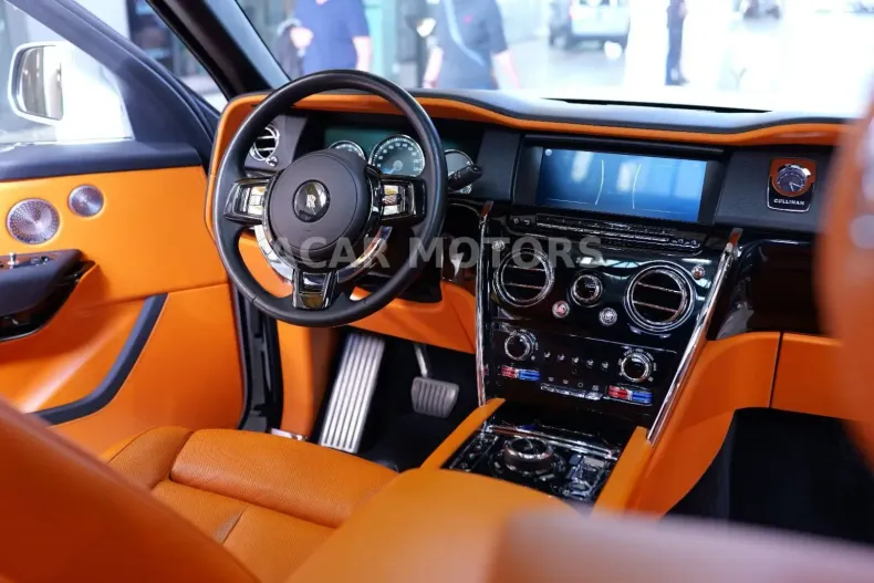 Rolls-Royce Cullinan din 2022 cu 38.000 km - oferta ROL171036 - foto 6