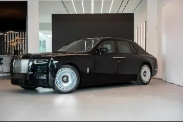 Rolls-Royce Phantom din 2023 - oferta ROL171037