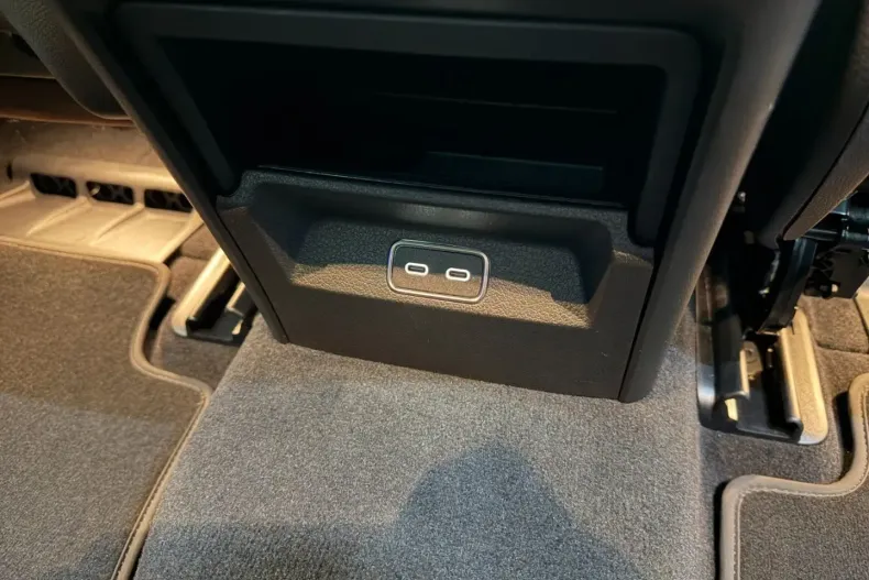 Mercedes-Benz GLE 450 din 2024 cu 16.672 km - oferta MER171046 - foto 21