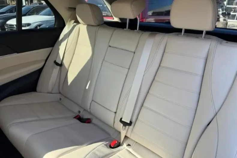 Mercedes-Benz GLE 450 din 2023 cu 12.000 km - oferta MER171050 - foto 15