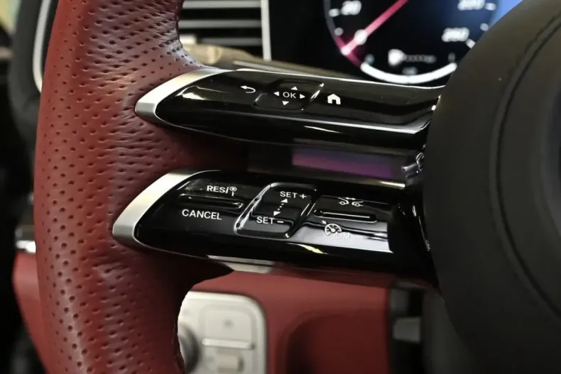 Mercedes-Benz GLE 450 din 2024 cu 19.987 km - oferta MER171053 - foto 14