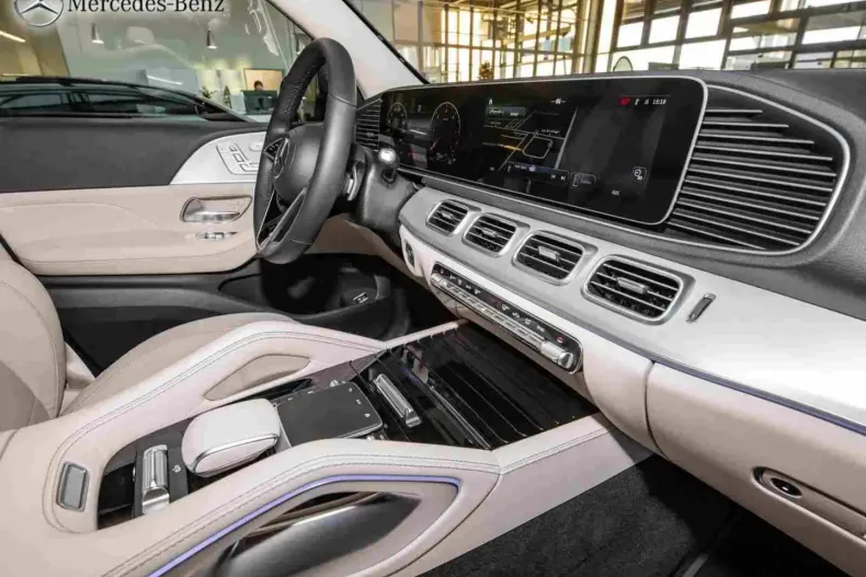 Mercedes-Benz GLE 450 din 2024 cu 27.535 km - oferta MER171058 - foto 6