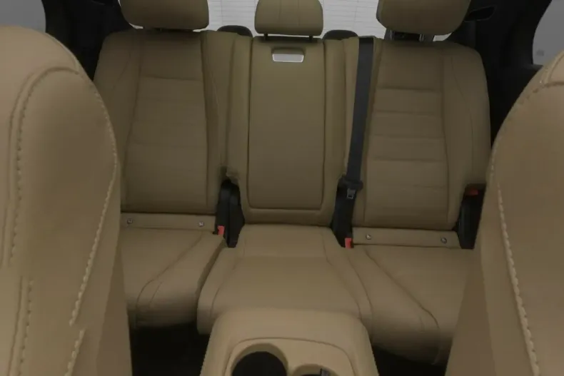 Mercedes-Benz GLE 450 din 2025 cu 7.868 km - oferta MER171060 - foto 19