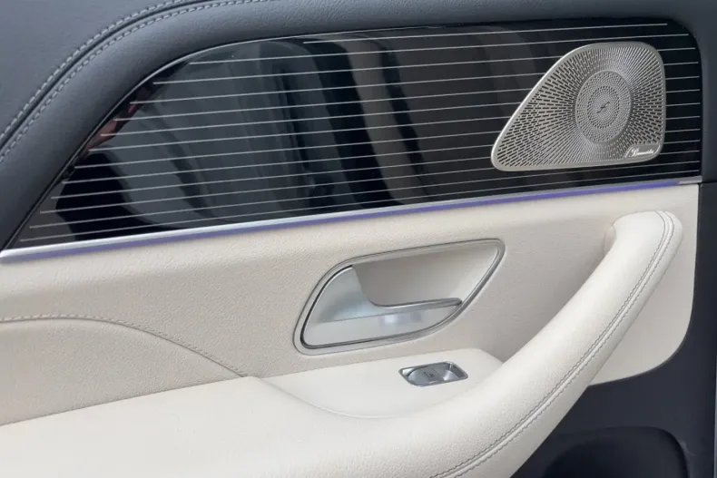 Mercedes-Benz GLE 450 din 2023 cu 19.980 km - oferta MER171063 - foto 12