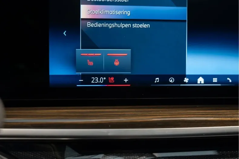 BMW X5 din 2024 cu 46.744 km - oferta BMW171076 - foto 41