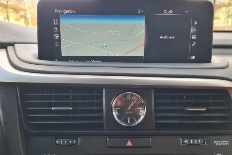 Lexus RX 450 din 2022 cu 51.301 km - oferta LEX171079 - foto 21