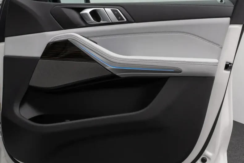 BMW X5 din 2025 cu 9.416 km - oferta BMW171082 - foto 32