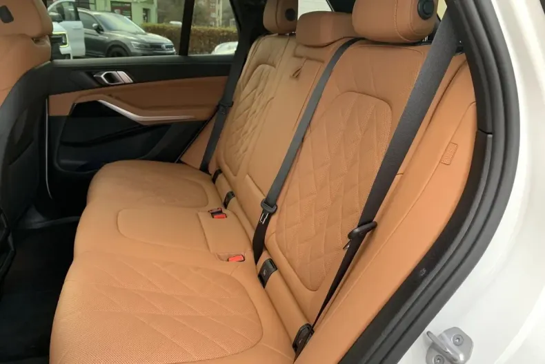 BMW X5 din 2025 cu 72.582 km - oferta BMW171094 - foto 10