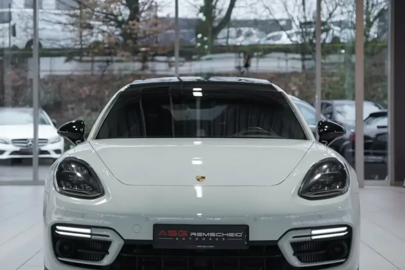 Porsche Panamera din 2021 cu 60.000 km - oferta POR171096 - foto 3
