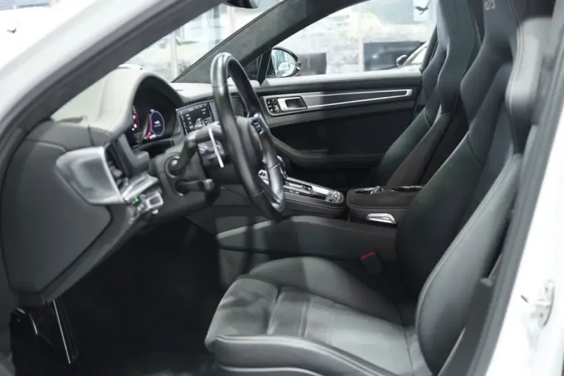 Porsche Panamera din 2021 cu 60.000 km - oferta POR171096 - foto 30