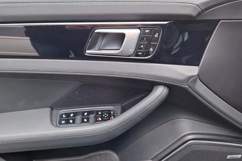 Porsche Panamera din 2021 cu 34.119 km - oferta POR171100 - foto 14