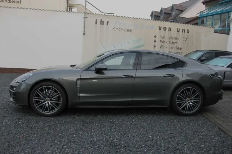 Porsche Panamera din 2023 cu 19.000 km - oferta POR171102 - foto 2