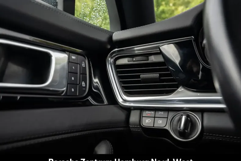 Porsche Panamera din 2022 cu 62.247 km - oferta POR171105 - foto 30