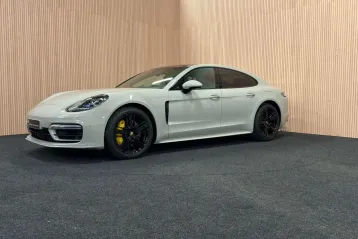 Porsche Panamera din 2023 - oferta POR171106