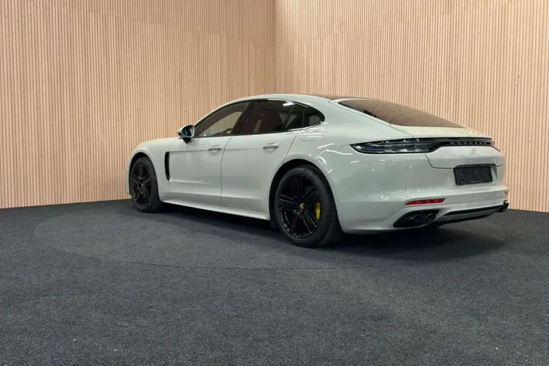 Porsche Panamera din 2023 cu 55.000 km - oferta POR171106 - foto 3