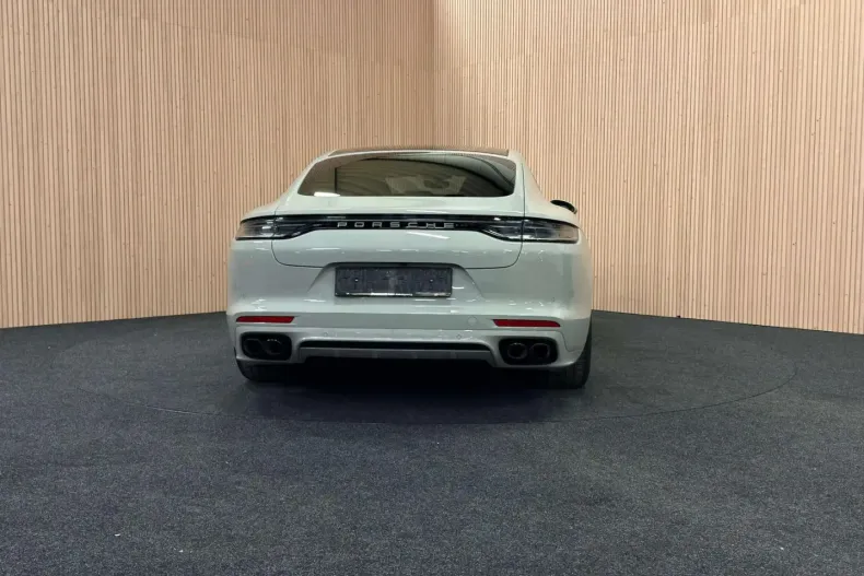 Porsche Panamera din 2023 cu 55.000 km - oferta POR171106 - foto 4