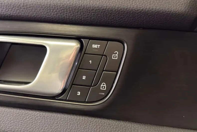 Porsche Panamera din 2023 cu 55.000 km - oferta POR171106 - foto 21