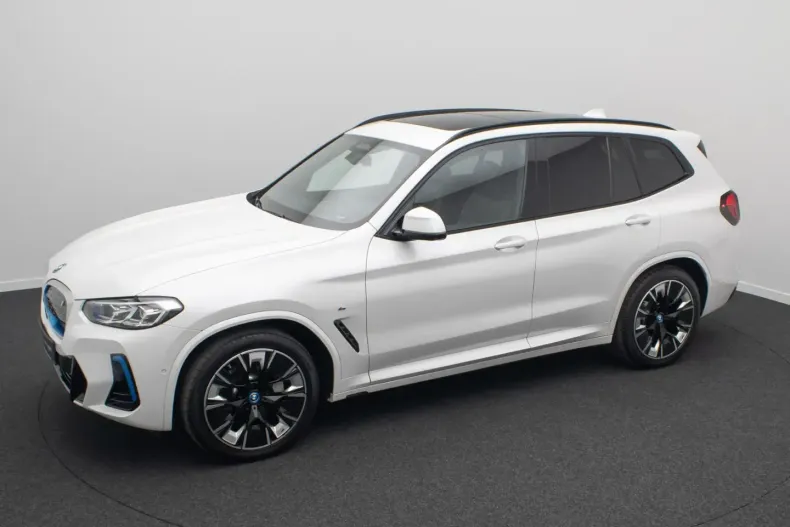 BMW iX3 din 2022 cu 49.142 km - oferta BMW171117 - foto 12