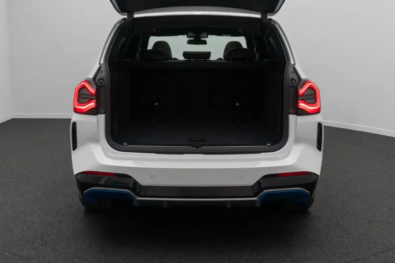 BMW iX3 din 2022 cu 49.142 km - oferta BMW171117 - foto 13