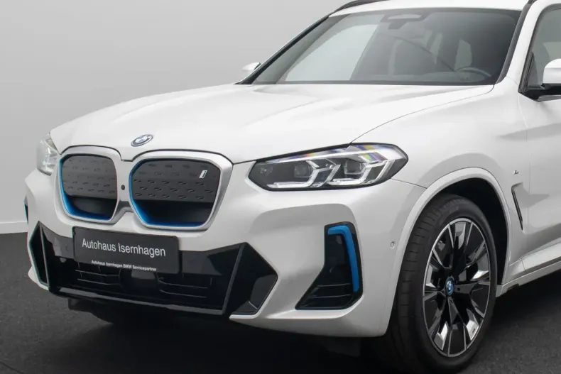 BMW iX3 din 2022 cu 49.142 km - oferta BMW171117 - foto 17