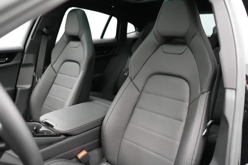 Porsche Panamera din 2025 cu 18.133 km - oferta POR171118 - foto 16