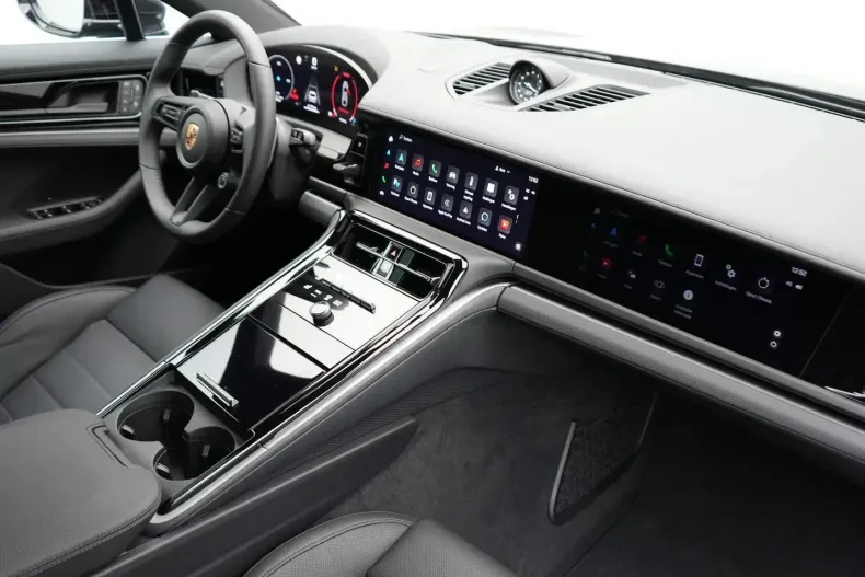 Porsche Panamera din 2025 cu 18.133 km - oferta POR171118 - foto 18