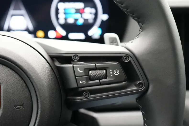 Porsche Panamera din 2025 cu 18.133 km - oferta POR171118 - foto 29