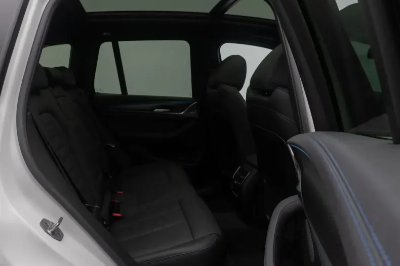 BMW iX3 din 2022 cu 41.922 km - oferta BMW171119 - foto 26