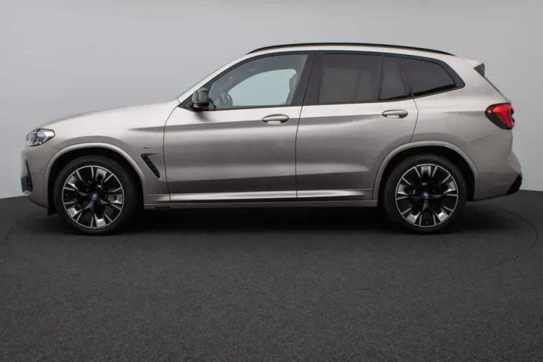 BMW iX3 din 2022 cu 25.852 km - oferta BMW171120 - foto 10