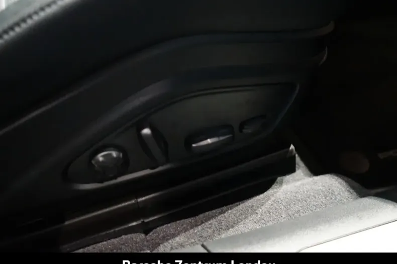 Porsche Panamera din 2024 cu 42.800 km - oferta POR171125 - foto 30