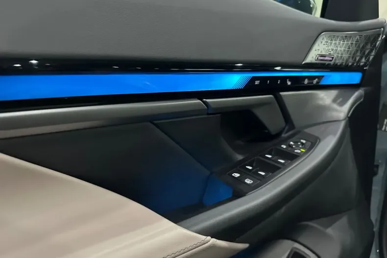 BMW i5 din 2024 cu 25.000 km - oferta BMW171133 - foto 22