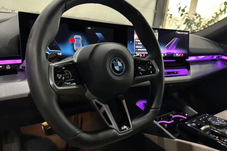 BMW i5 din 2024 cu 25.000 km - oferta BMW171133 - foto 27