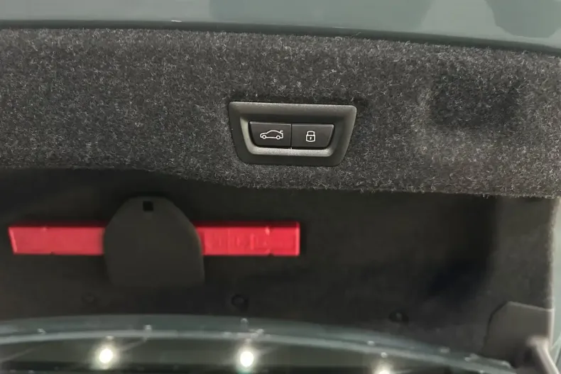 BMW i5 din 2024 cu 25.000 km - oferta BMW171133 - foto 30