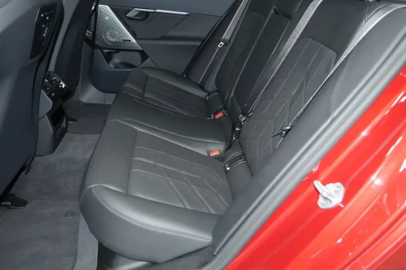 BMW i5 din 2025 cu 28.700 km - oferta BMW171134 - foto 9