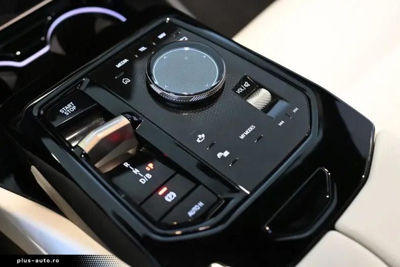 BMW i5 din 2024 cu 14.781 km - oferta BMW171136 - foto 26