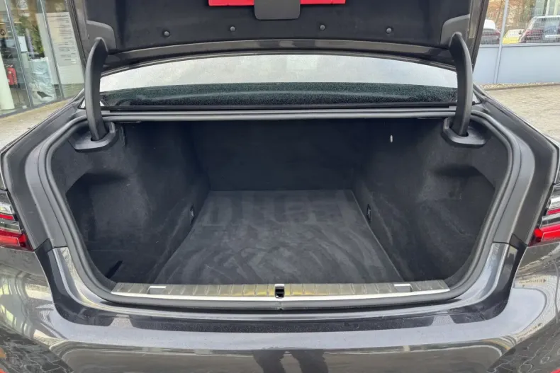 BMW 740 din 2021 cu 69.459 km - oferta BMW171137 - foto 10