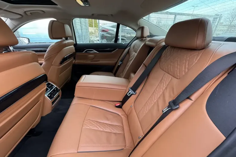 BMW 740 din 2021 cu 69.459 km - oferta BMW171137 - foto 15