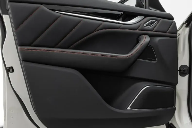 Maserati Levante din 2024 cu 32.900 km - oferta MAS171138 - foto 9