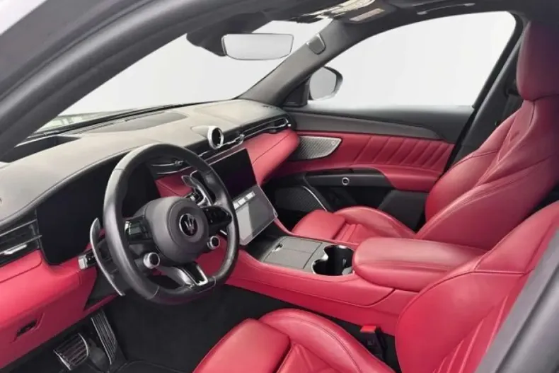 Maserati Grecale din 2023 cu 44.900 km - oferta MAS171140 - foto 7