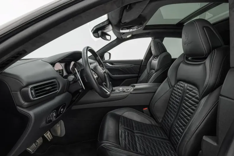 Maserati Levante din 2022 cu 28.900 km - oferta MAS171141 - foto 4