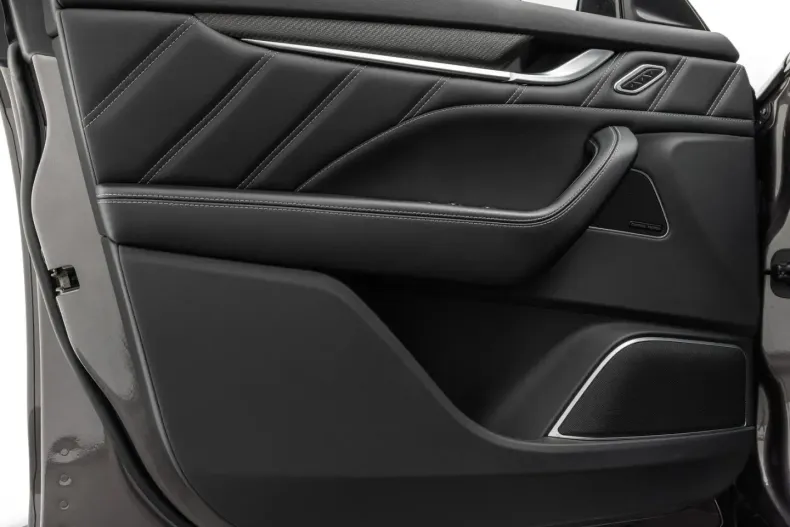 Maserati Levante din 2022 cu 28.900 km - oferta MAS171141 - foto 15